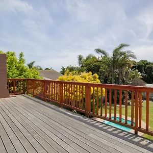 fairview-crescent-03-by-ctha.hotels-capetown.com/